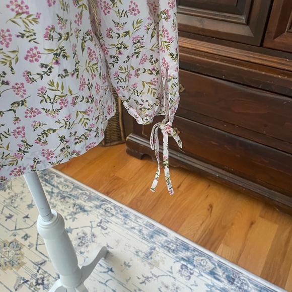 J.Crew Tie Sleeve Cotton Top-Meadow Floral Print-Small-NWOT - Picture 4 of 10